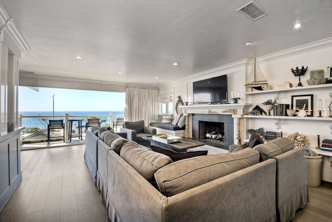 Building Photo - 3636 Carlsbad Blvd Unit ID1248677P Rental