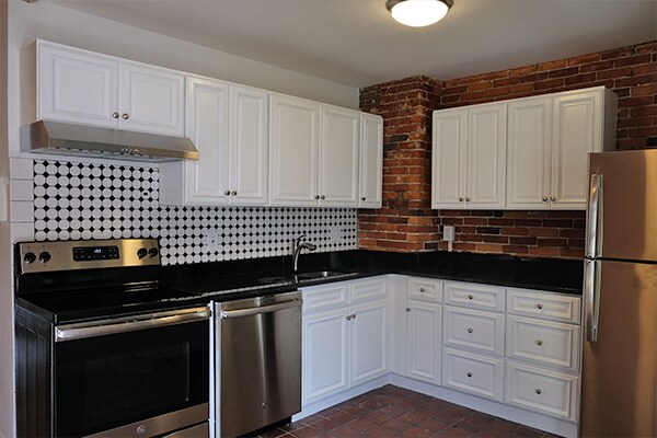 Photo - 162 Broadway Unit 162-3