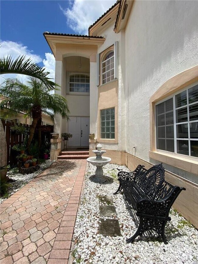 Photo - 10747 NW 70th Terrace