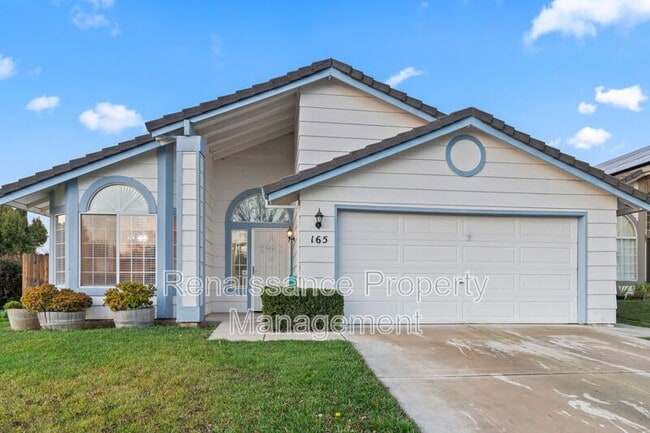 Building Photo - 165 Henry Ct