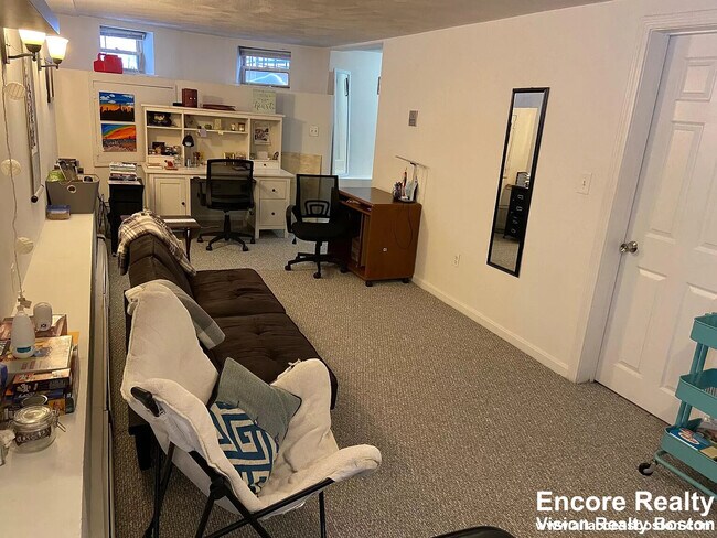 Photo - 22 St Cyprians Pl Unidad 1L