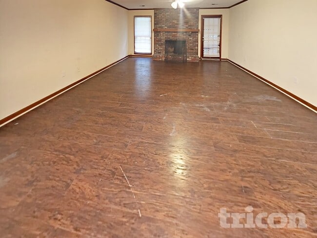 Photo - 20 Lakeside Dr