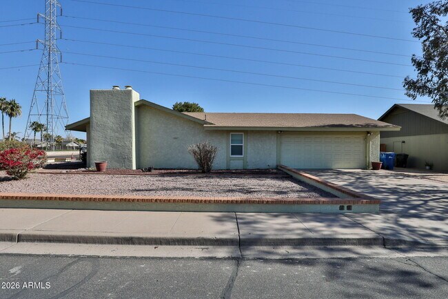Photo - 1355 E McLellan Rd