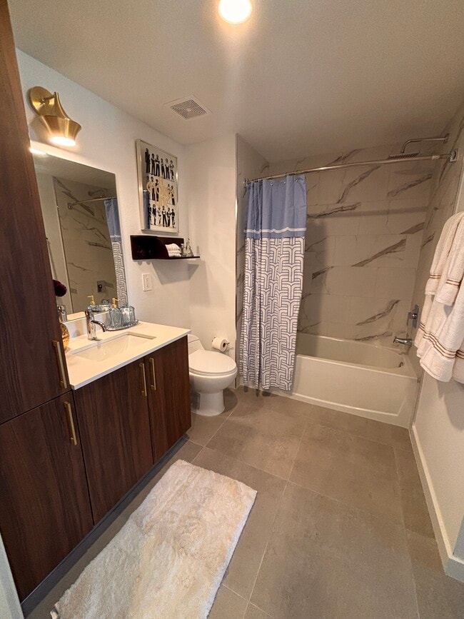 Photo - 1941 Fillmore St