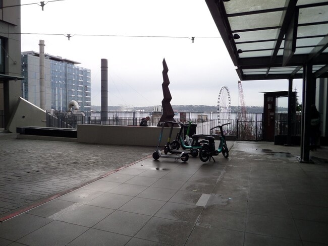 Photo - Adorable One Bedroom Seattle Condo in Unbeatable Location - Walk to Pike Place Market! Unidad 610