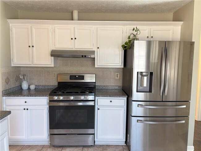 Photo - 4870 Camberbridge Dr