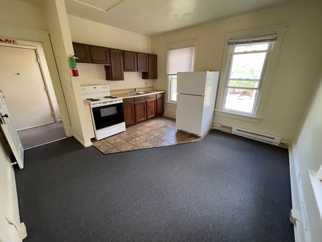 Photo - 406 S Allen St Unit B