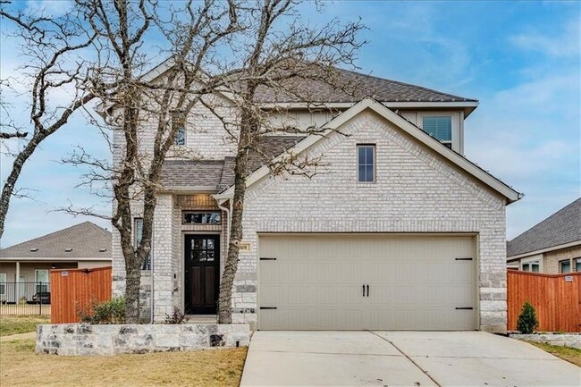 Photo - 101 Locklin Dr House