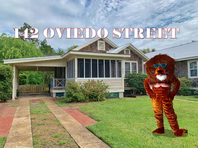 2BR | 1 BA Historic Downtown, Walk to Flag... - 2BR | 1 BA Historic Downtown, Walk to Flag... Apartment