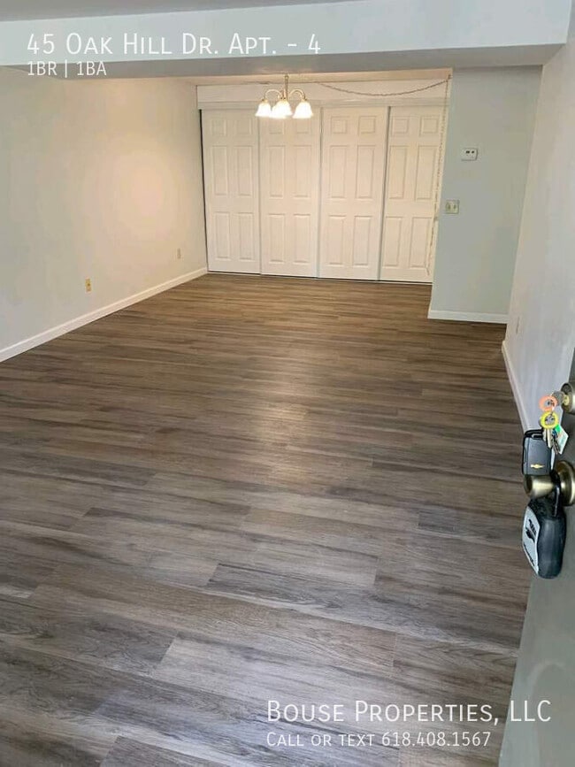 Photo - 45 Oak Hill Dr Unit 4