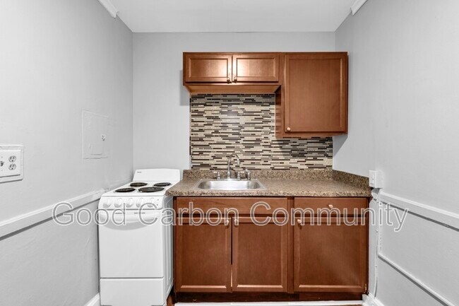 Photo - 870 Lafayette Ave Unidad 207