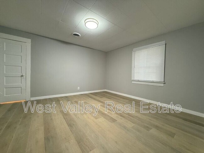 Photo - 309 North St