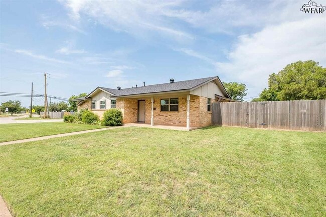 10 Jo Ann Cir