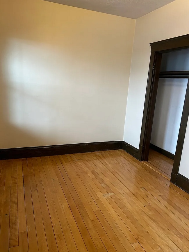 Photo - 61 Frederick Ave Unit #2