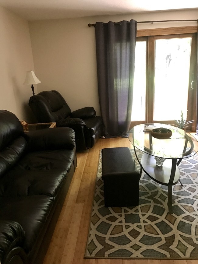 Living Room - 710 Main St Unit 15