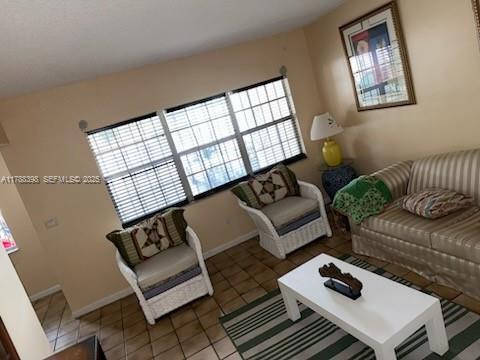 Photo - 15157 NE 6th Ave Unidad 12