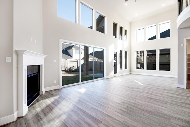 Photo - 2107 Partridgeberry Ln
