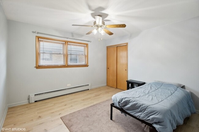 Photo - 6845 W Leland Ave Unit 2