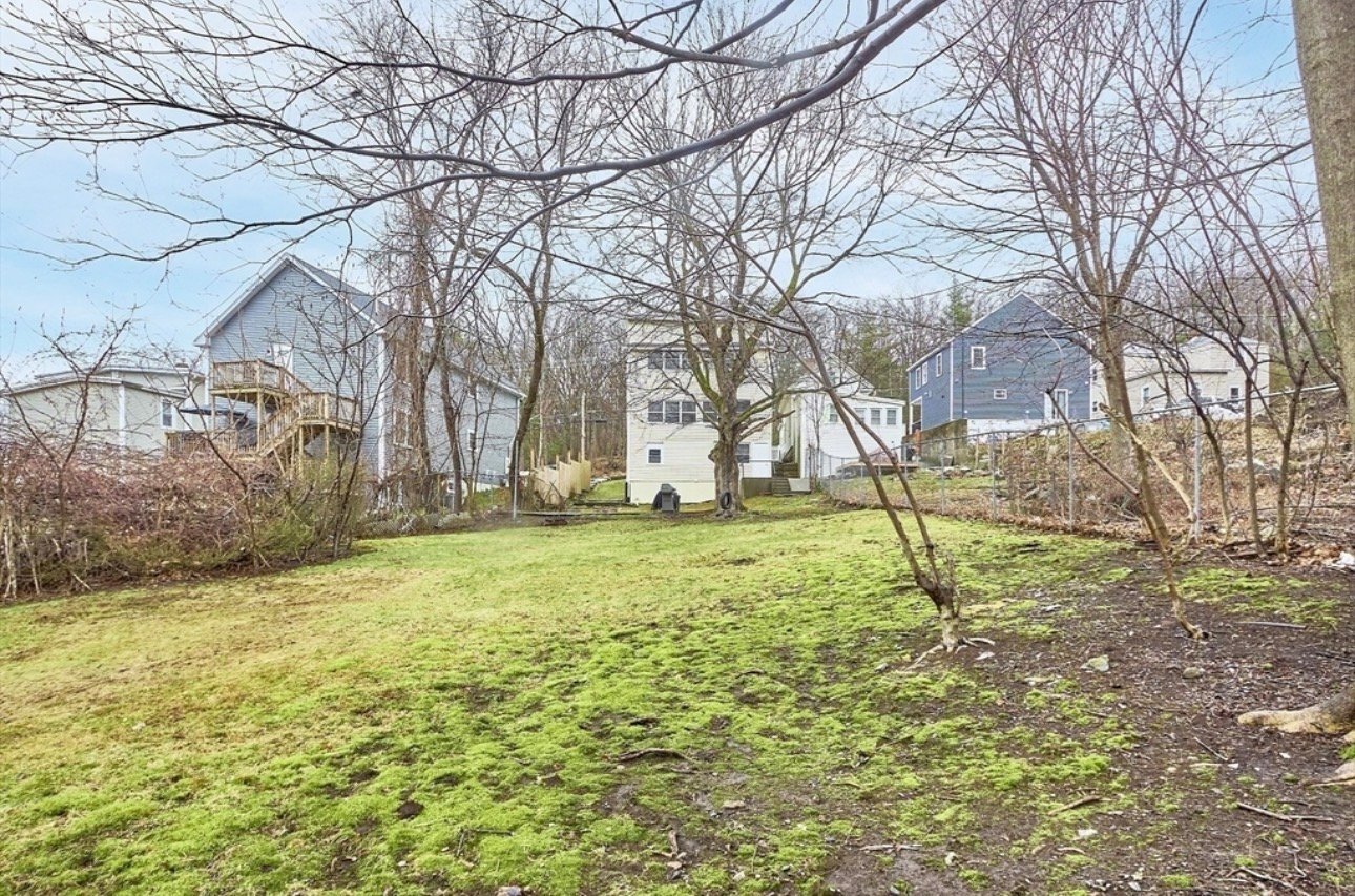Photo - 67 Beech St Unit 2