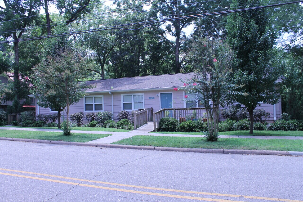 Shelby Street Apartments Condo for Rent in Montevallo, AL