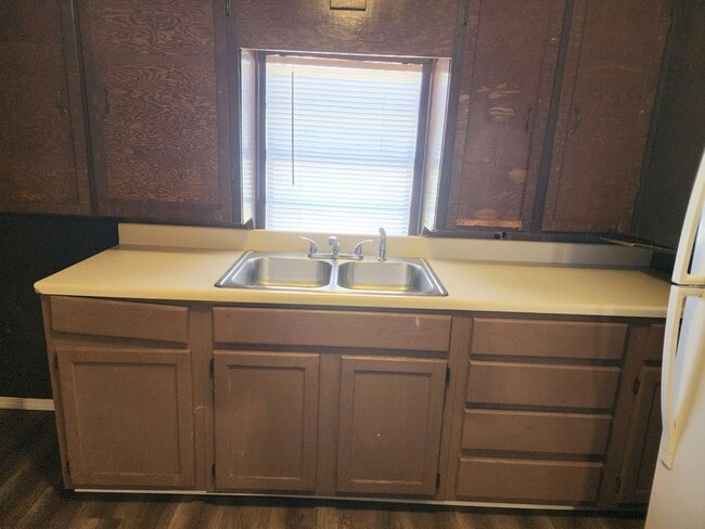 Photo - 1234 N Abilene Ave