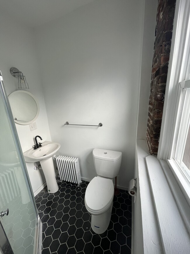 Photo - 187 Hopkins Ave Unit 7