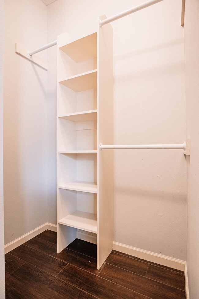 Photo - 509 E Madison St