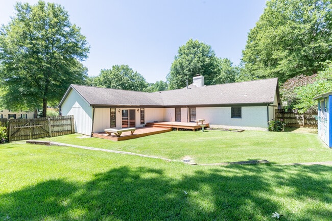 Photo - 8501 Buckthorn Dr