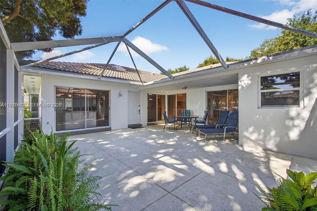 Photo - 7102 Geminata Oak Ct