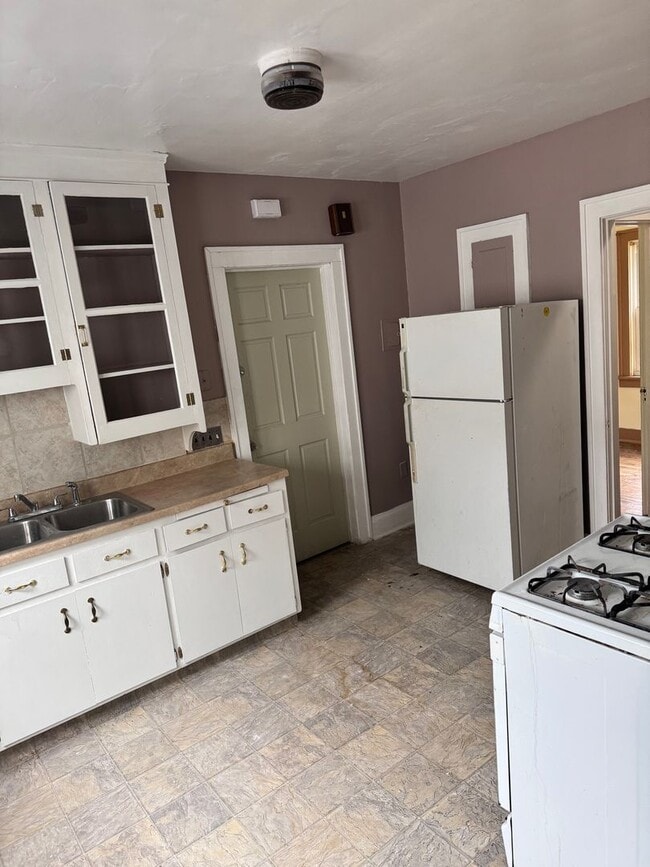 Photo - 12325 Crennell Ave Unidad #1