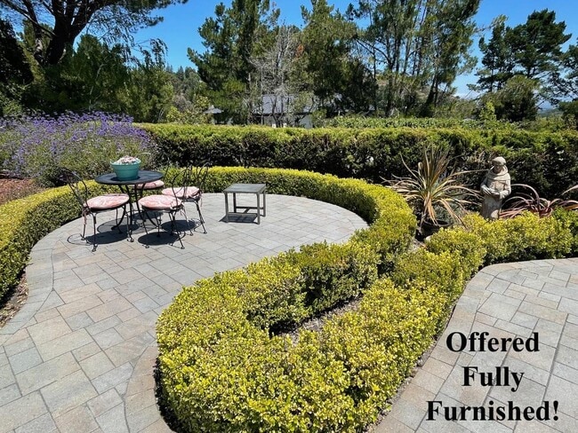 Photo - 55 Glengarry Way