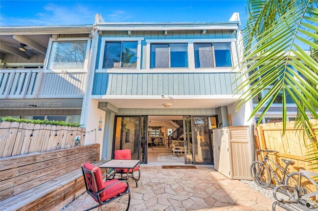 Photo - 7018 SW 53rd Ln