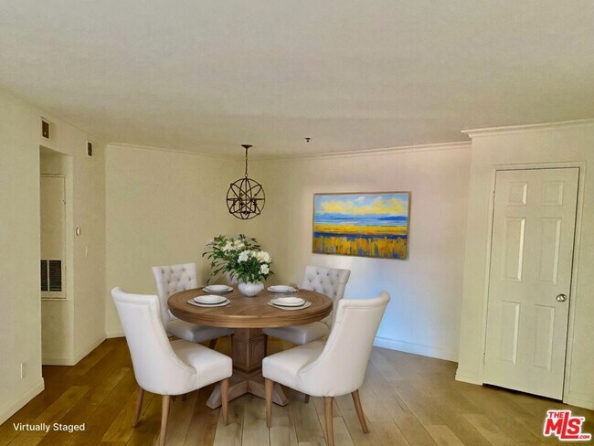 Photo - 675 Oak Run Trail Unit TL301