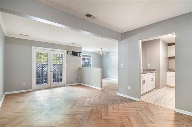 Photo - 3599 Woodbriar Cir Unit A