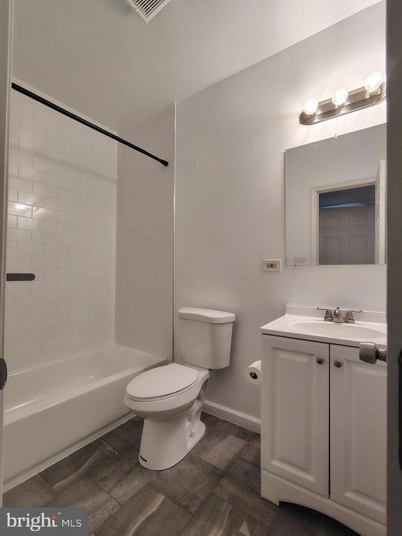 Photo - 1321 E Biddle St