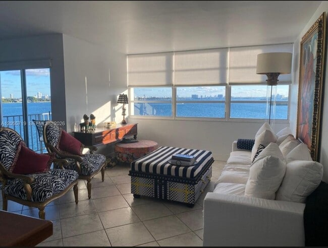 Building Photo - 11930 N Bayshore Dr Unit 1006