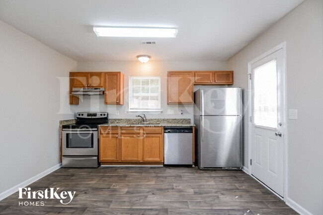 Photo - 8723 Sharonbrook Dr