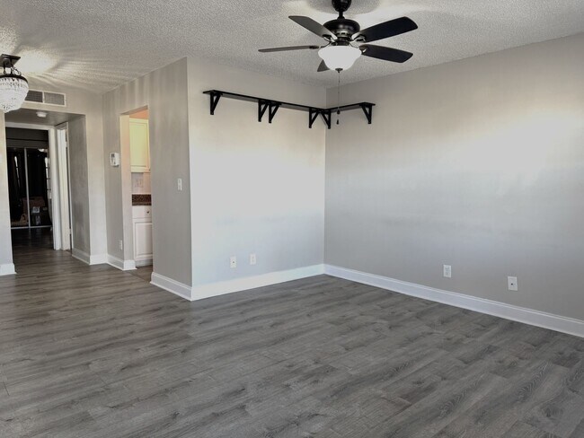 Photo - 24862 US Hwy Unidad US Highway 19 N 24862