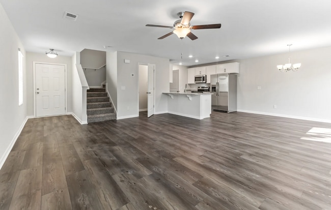 Photo - 242 Justify Ave