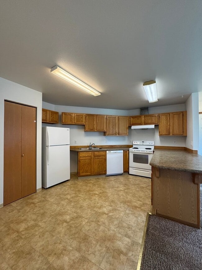 Photo - 907 E White Birch Ave Unidad B