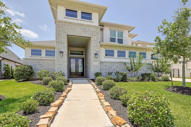 Photo - 10334 Fountain Shore Dr