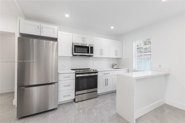 Photo - 2320 NW 55th St