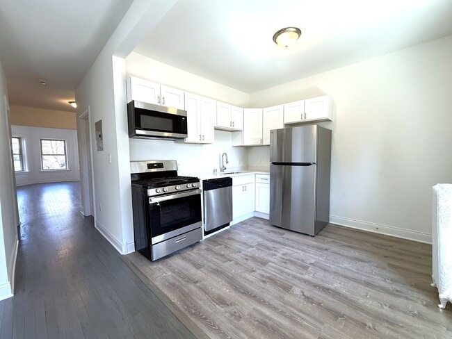 Photo - Stowell Avenue Apartments