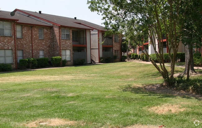 Westfield Ridge Apartments