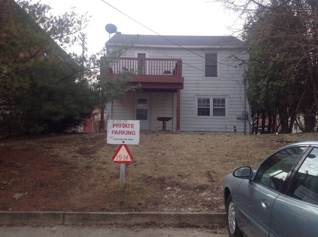 Photo - 1914 University Ave