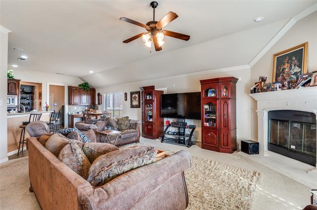 Photo - 626 Saddlebrook Dr