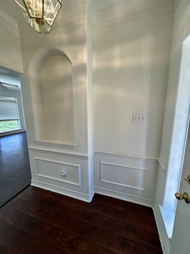 Photo - 1419 Miller Ave