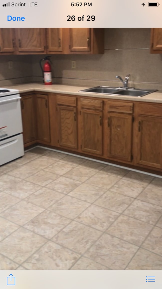 Kitchen - 2727 N 5th Street Hwy Unit 2d floor