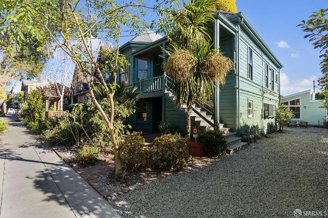 Photo - 2024 Prince St Unit #A