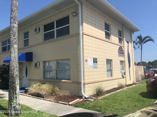Building Photo - 380 N Brevard Ave Unit C7